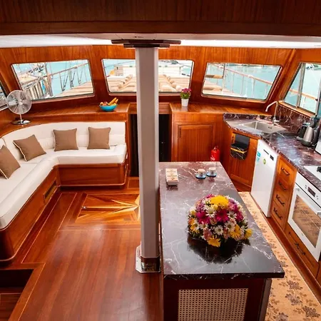 2022 Blue Cruise In Turkey Botel *